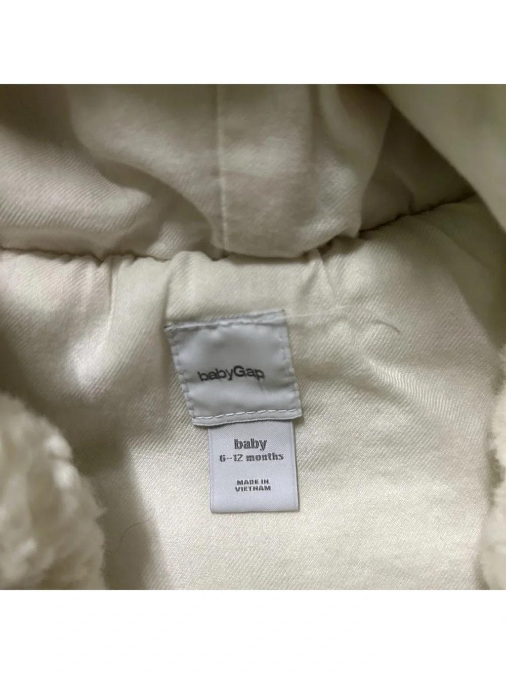GAP baby white